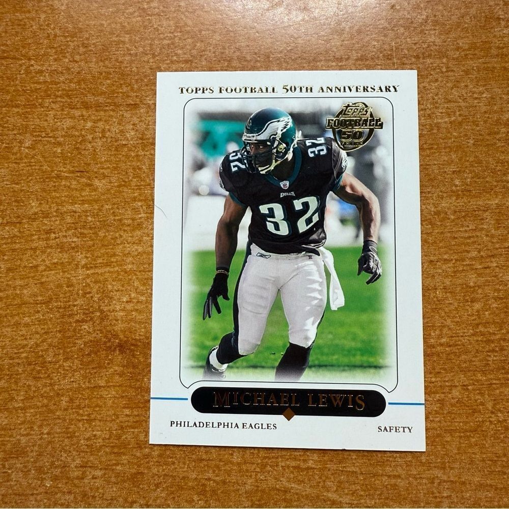 Topps Philadelphia Eagles Michael Lewis Card with Black and White‎ Accents